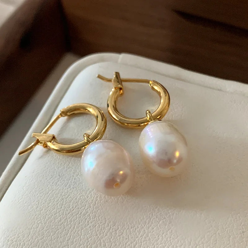 Moonlit Pearl Earrings – 14K Gold-Filled Elegant Studs