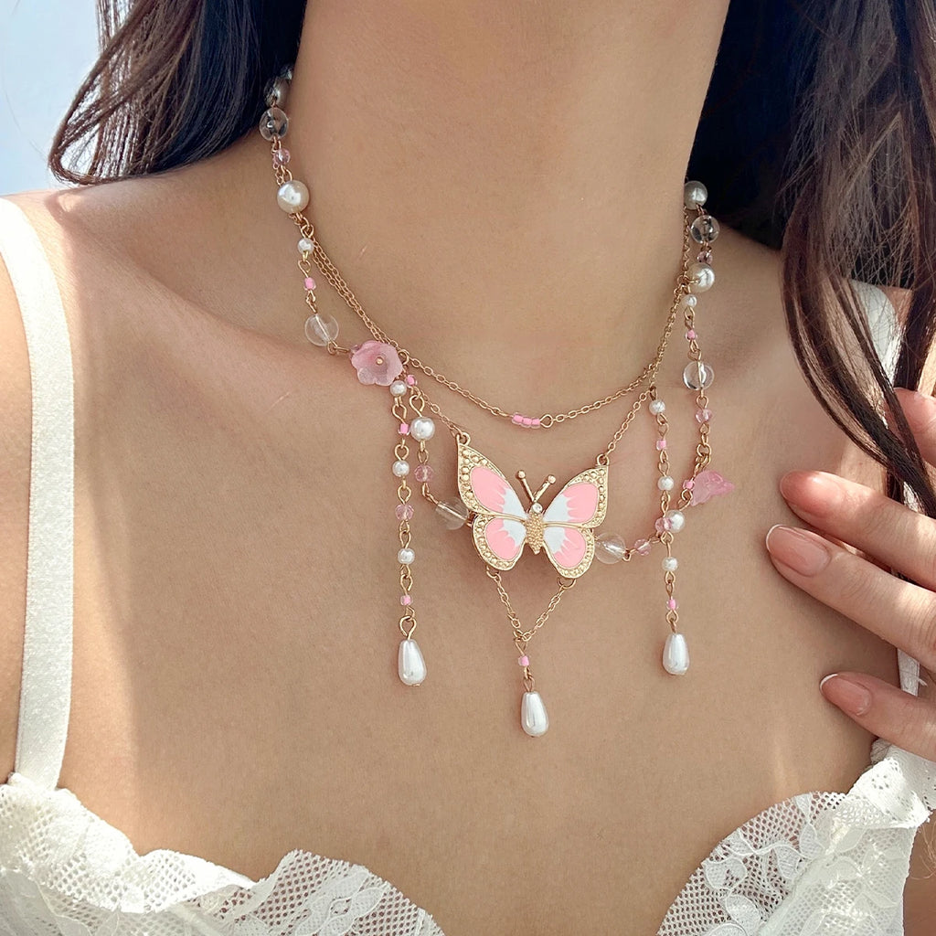 Whispering Butterfly Necklace – Elegant Gold Pendant Jewelry